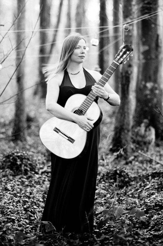 Alison Smith Classical Guitarist | Classical Guitarist Concerts, Recitals | Classical Guitarist Devon | Classical Guitarist Cornwall| Classical Guitarist South West |